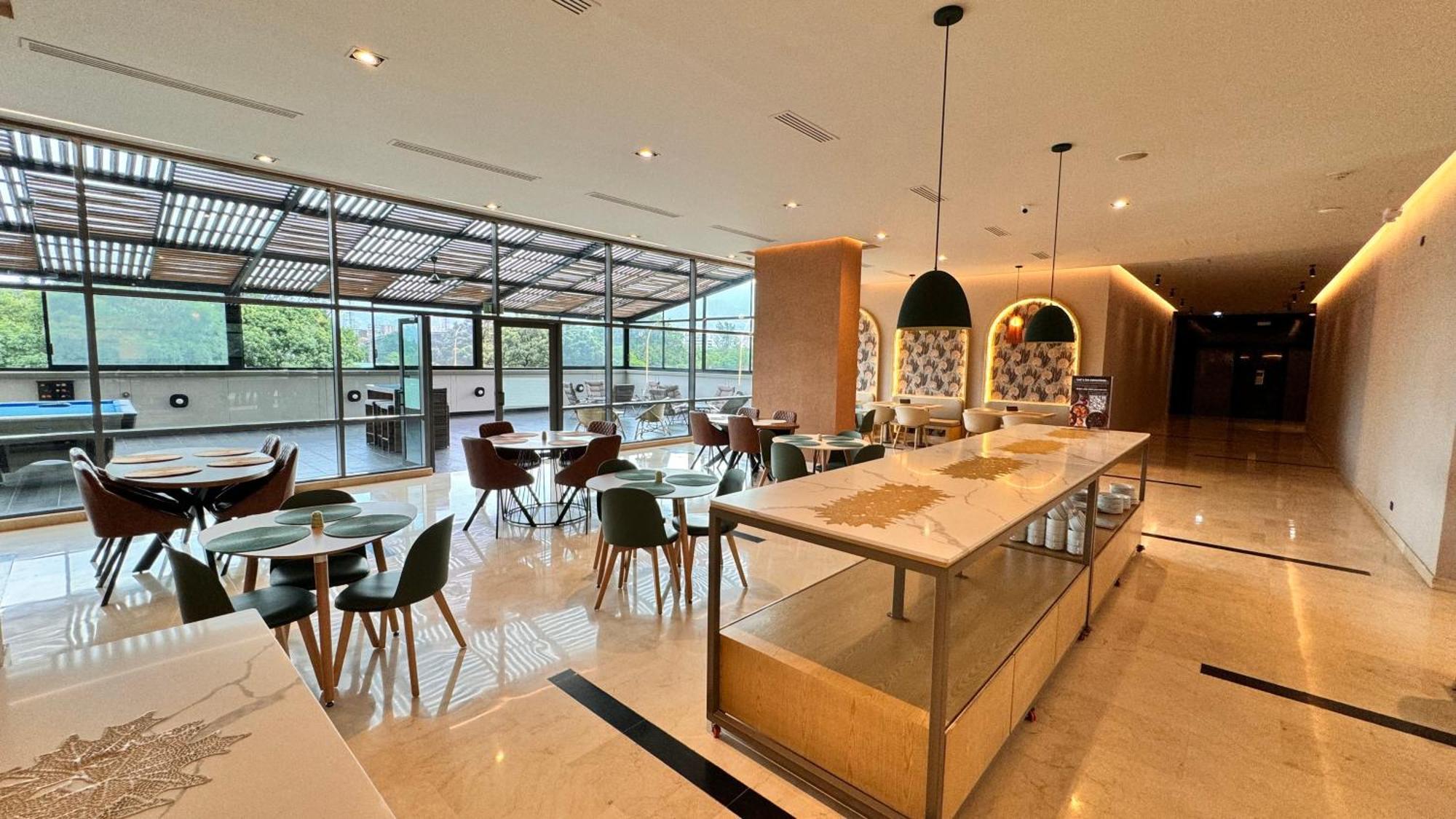 Tequendama Hotel Medellin - Estadio Extérieur photo