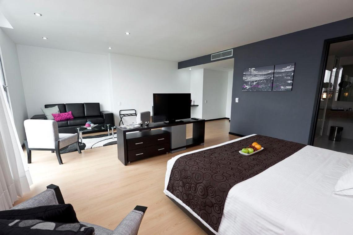 Tequendama Hotel Medellin - Estadio Extérieur photo